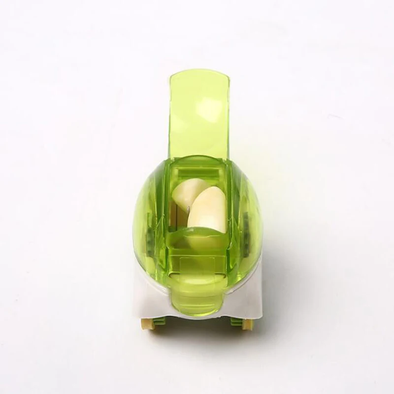 TAOXIBEI Mini Plastic Rolling Garlic Cutter Press Grater Spice Chopper Kitchen Cooking Tools Home Gadgets | Дом и сад