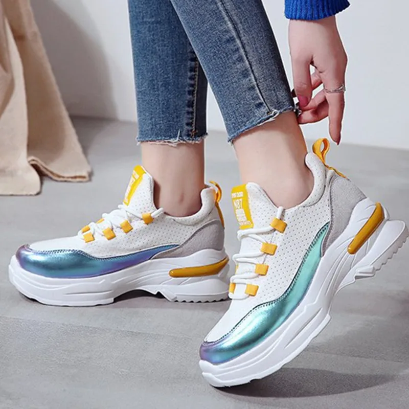 Женская повседневная обувь на шнуровке с лазерной сеткой кожаные дышащие