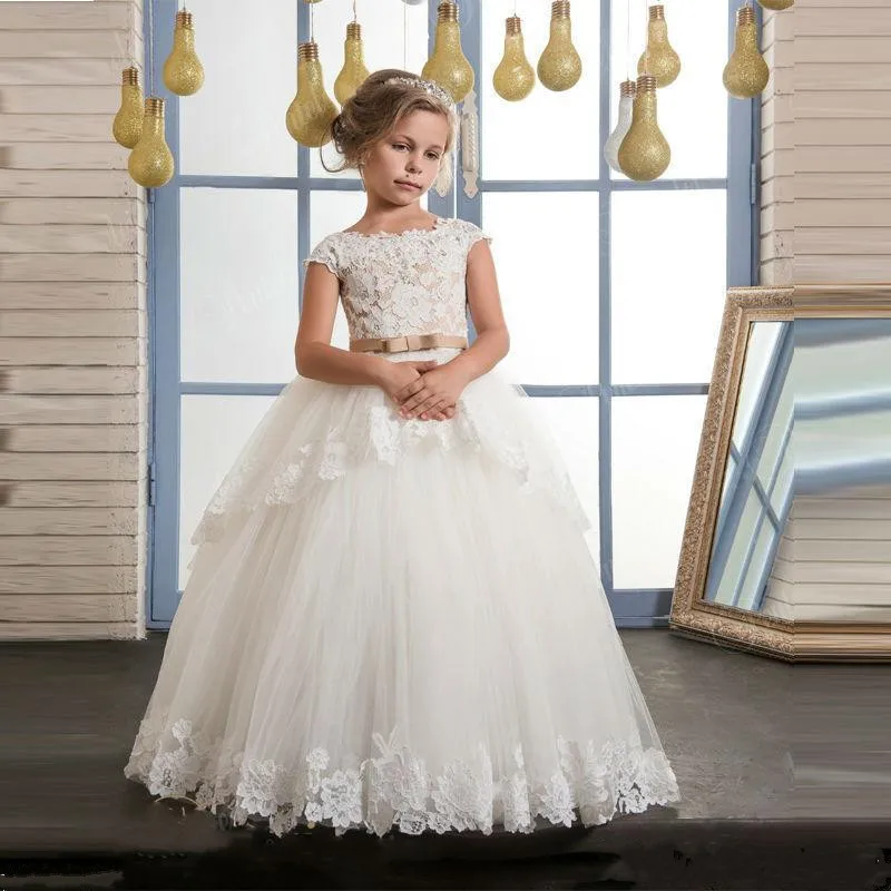 

Ivory White Lace Flower Girls Dresses For Wedding Ruffles Applique Girls First Communion Dresses Girls Special Occasion Dresses