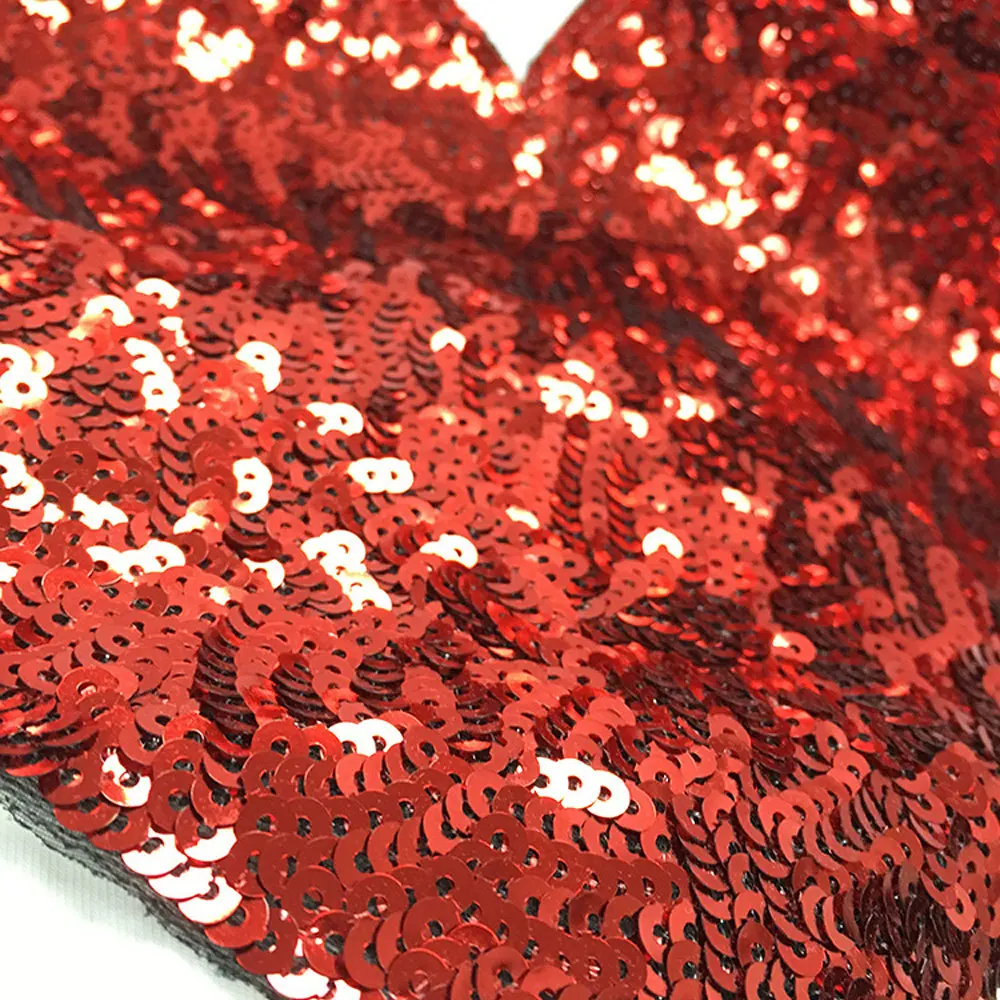 Женская летняя футболка с коротким рукавом сердечками и вязаными вставками