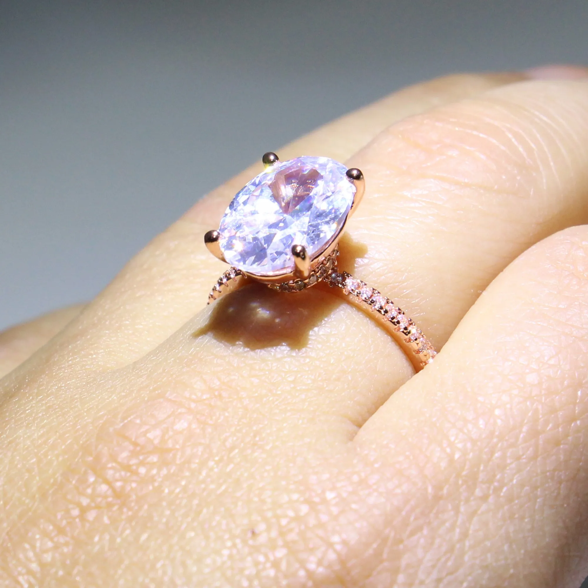 Super Deal Luxury Jewelry 925 Sterling Silver&ampRose Gold Oval Cut White Clear 5A Cubic Zirconia Eternity Women Wedding Band Ring |