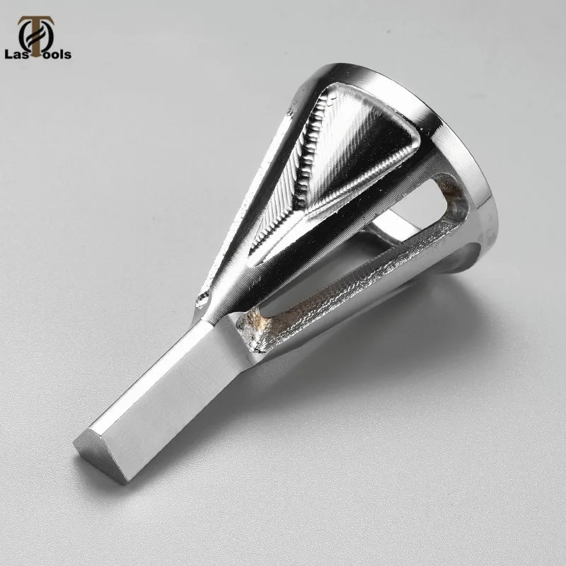 Инструмент для снятия заусенцев из нержавеющей стали с внешней фаски сверло