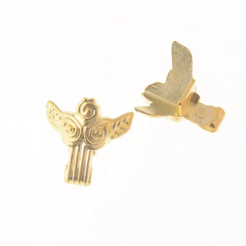 

Золотые угловые кронштейны 4 шт.