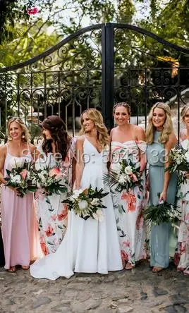 Элегантные атласные свадебные платья трапециевидной формы с v-образным вырезом