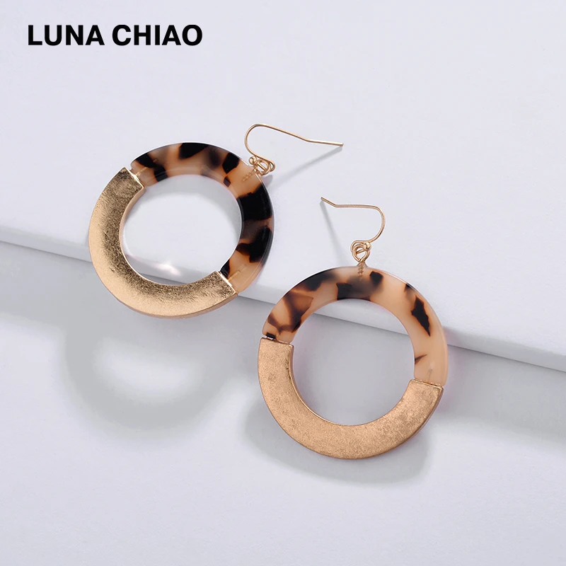 LUNA Чао Новое поступление полукруглые разноцветные плоские с носить золотого цвета с металлической рамкой под круглый акрил Lucite Мода Висячие серьги женские серьги-подвески