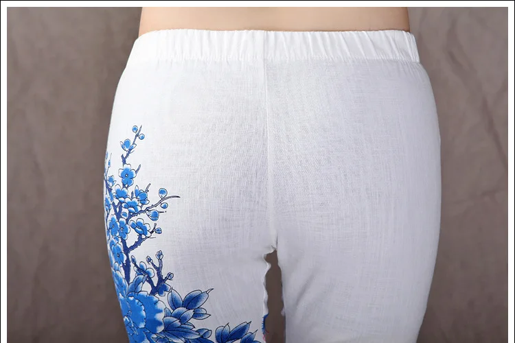 Брюки женские до середины икры с эластичным поясом и принтом | Женская одежда