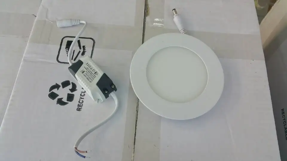 Потолочный светильник круглый светодиодный тонкий с углом поворота 180 3 Вт 4 6 9 12 15