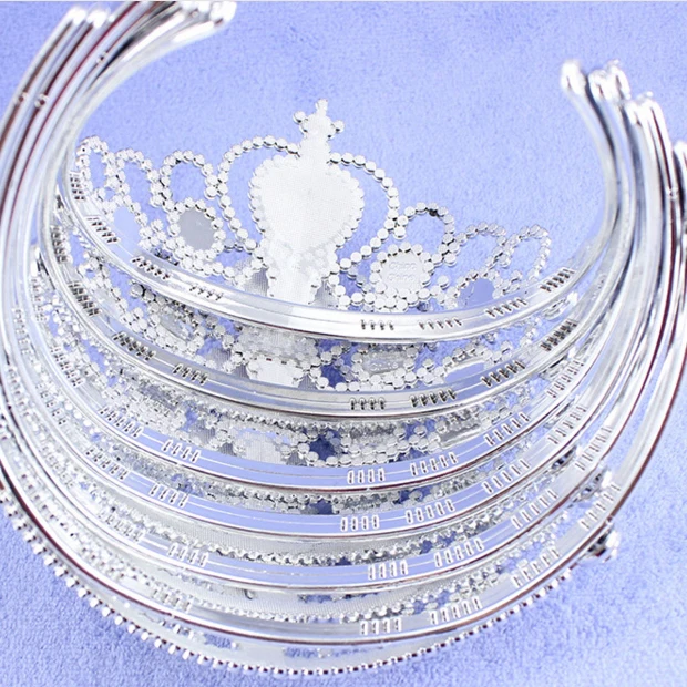 Разноцветные пластиковые детские игрушки корона в форме сердца|crown crown|plastic crowncrown