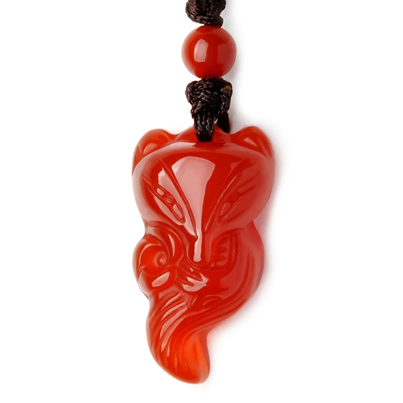 

Natural Red Crystal Stone Pendant Fine Carved Fox Pendant Necklace with Rope Chain Lucky for Women Sweater Chain Fashion Jewelry
