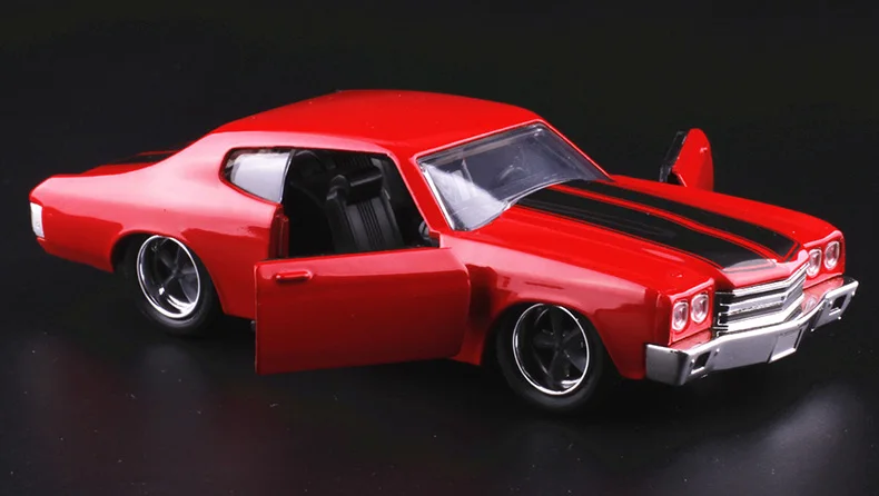 JADA 1:32 Масштаб Высокая имитационная модель сплава carChevrolet ss70. классический автомобиль, 2 открытые двери, качественные модели игрушек