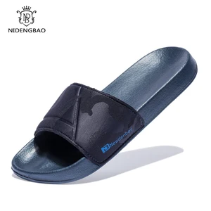 Брендовые качественные шлепанцы, Мужская обувь для ванной, шлепанцы на плоской подошве, Легкие уличные пляжные сандалии, большой размер 50, темная камуфляжная поверхность