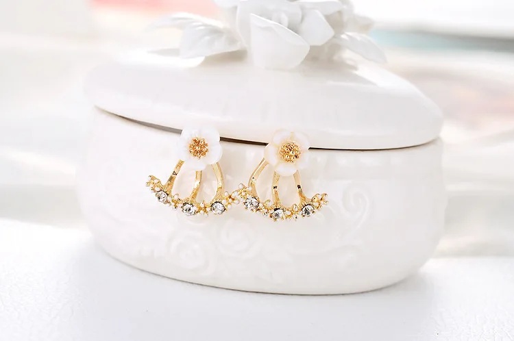 2018 милые серьги гвоздики женские в виде цветов Женские Ювелирные украшения