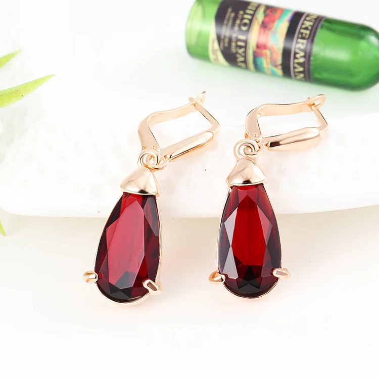 2020 острые подвески и ожерелье серьги в форме капли воды золотого цвета с