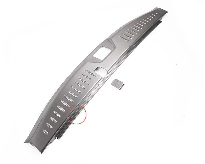 interior silver Порог, приветственная педаль, задняя защита багажника, яркая полоса, порог, приветственная педаль, задняя дверь, яркая для Nissan Patrol y62 - Цвет: interior silver