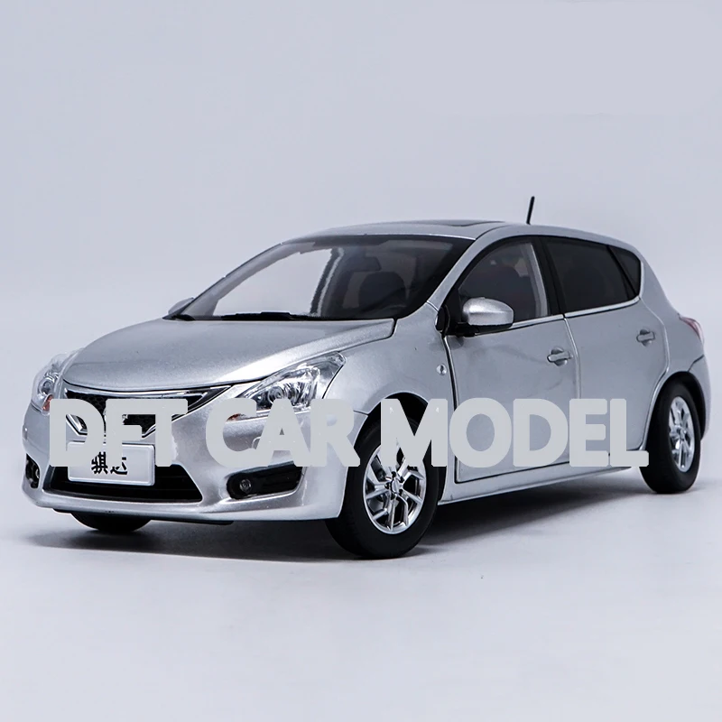 1:18 игрушечные автомобили из сплава модель автомобиля TIIDA детские оригинальные