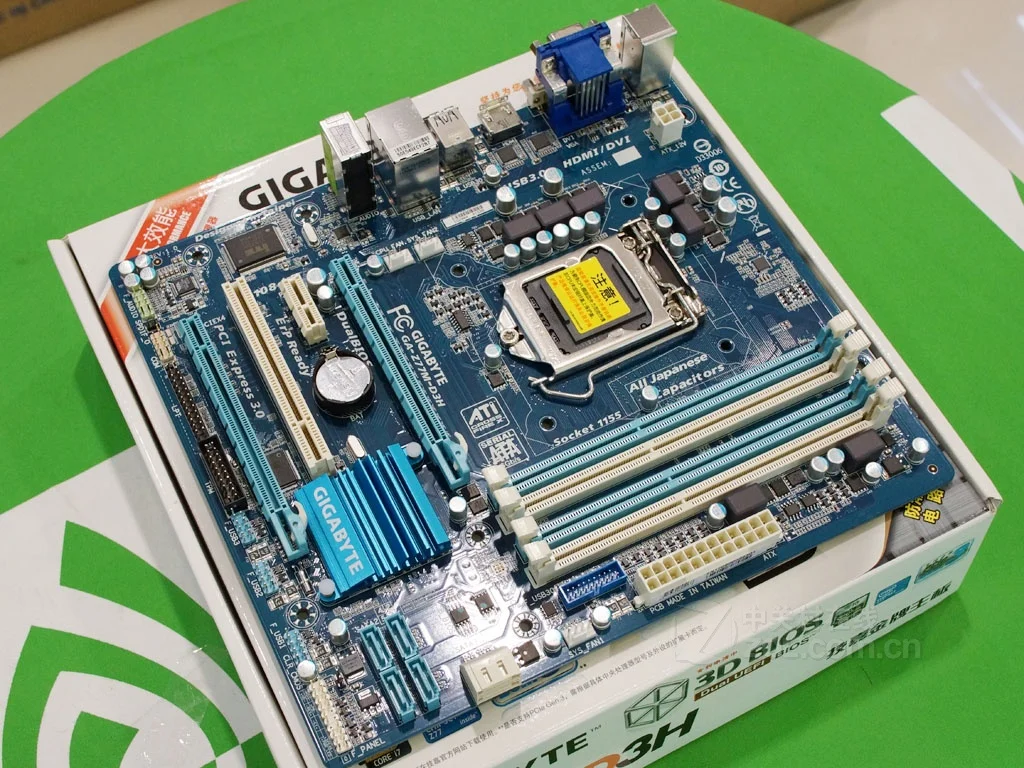 Материнская плата GIGABYTE GA-Z77M-D3H для настольных ПК Z77 Socket LGA 1155 i3 i5 i7 DDR3 32G ATX UEFI биос оригинальная Z77M-D3H б/у материнская плата