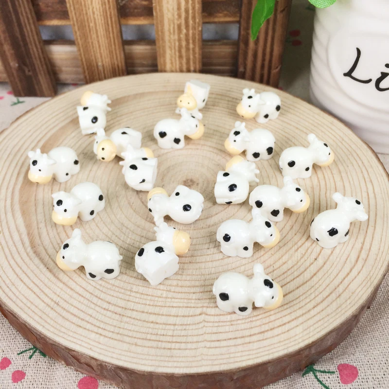 

Kawaii DIY Artificial Mini Garden Miniature Resin Animal Cow Scrapbooking Embellishment Decoration Crafts Making:15*18MM