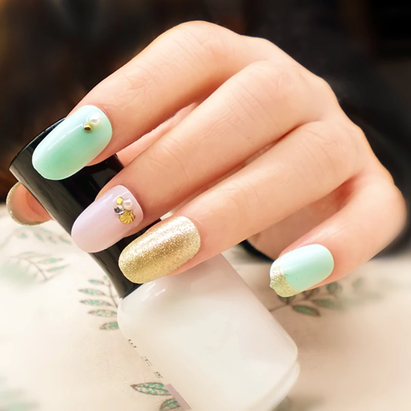 Новый Овальный поддельные Дизайн ногтей советы В виде ракушки золотой металлик