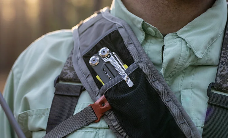 Мультитул LEATHERMAN-SIGNAL Camping с пожарным стартером, молотком и аварийным свистком-8 цветов