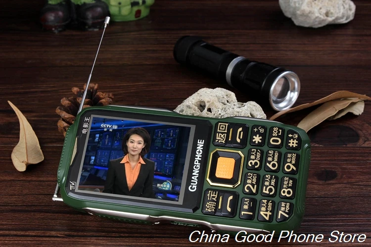D8200 аналоговый ТВ прочный мобильный телефон сенсорный экран большая клавиатура громкий голос 16800 мАч двойной фонарик Две сим-карты мобильный телефон банк питания