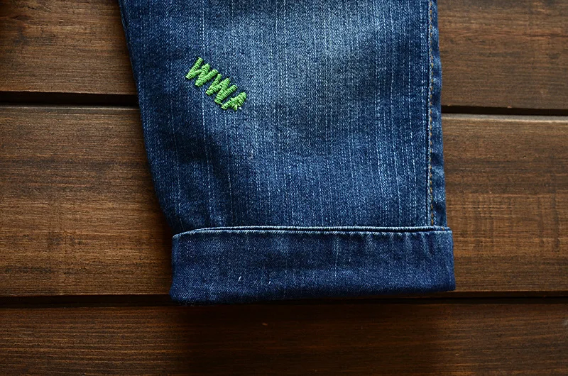 Джинсовый комбинезон на подтяжках для младенцев с мультяшным рисунком весну и