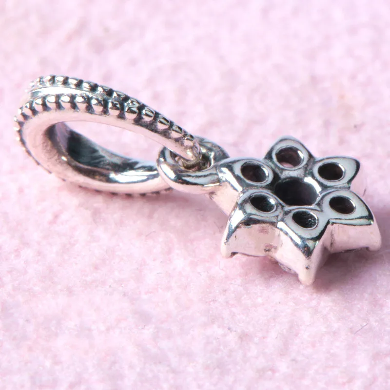 Весенний новый подвесной чарм "Незабудка" из стерлингового серебра 925 с фиолетовым кубическим цирконием, подходит для браслетов Pandora, ювелирных изделий для творчества.