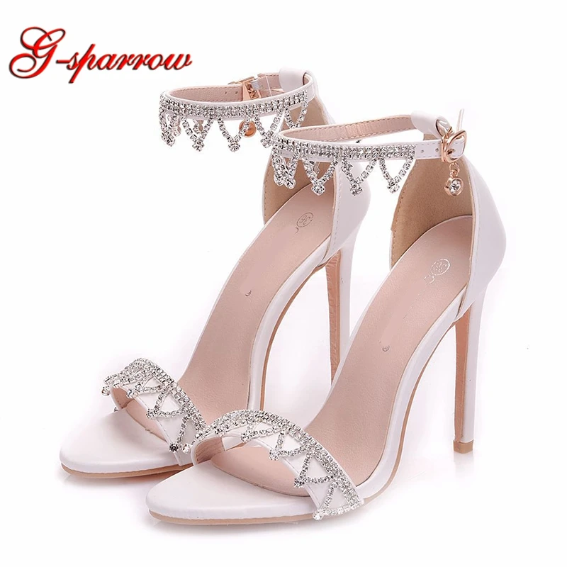 

Сандалии-гладиаторы на высоком каблуке, с открытым носком