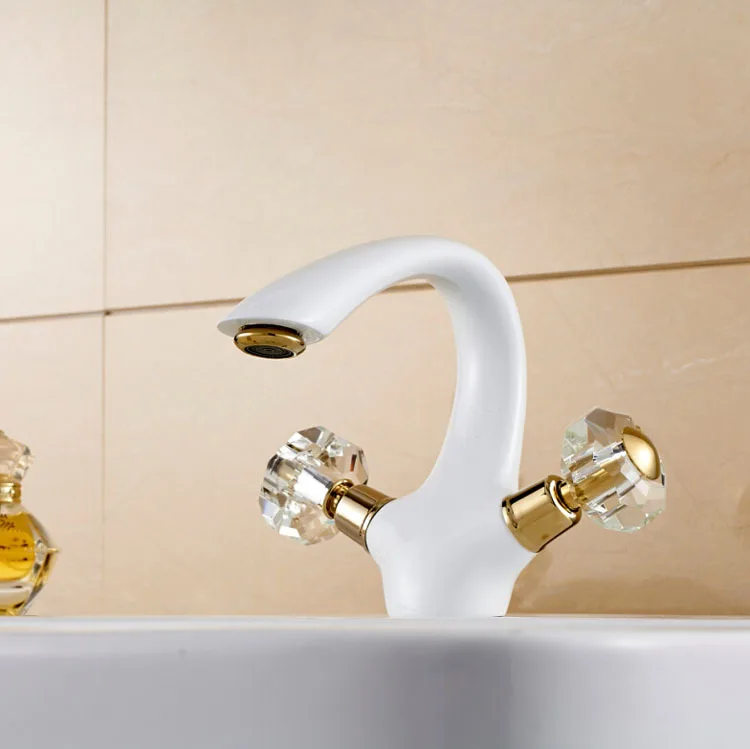 Двойной Cristal ручки роскошный ванной кран палуба гора белый цвет раковина