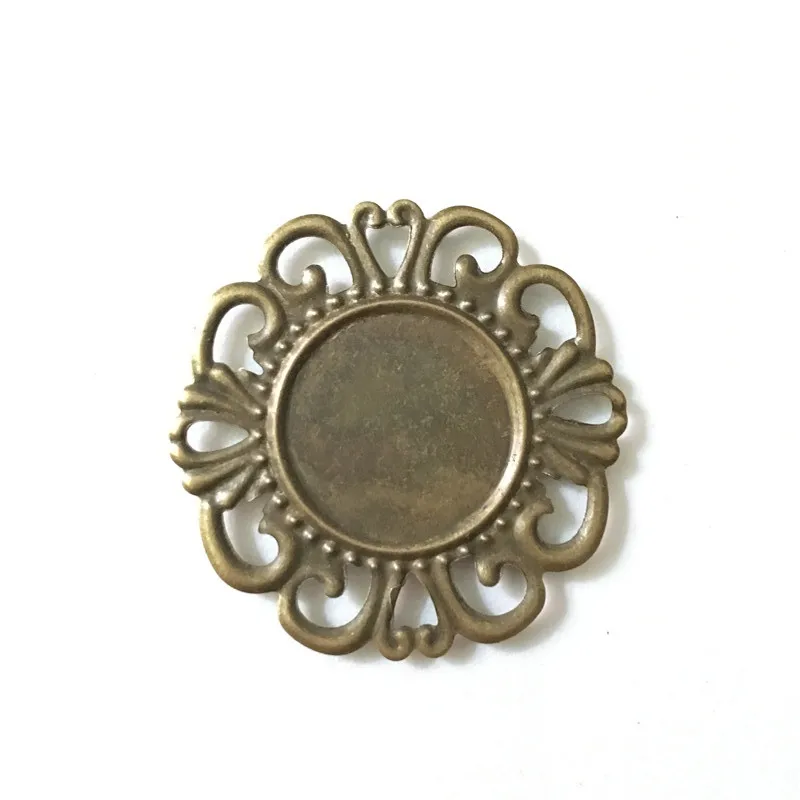 

Bronze Tone Filigree Cabochon Setting Wraps Connectors 36x36mm(Fit 18mm Dia.),50 Pcs