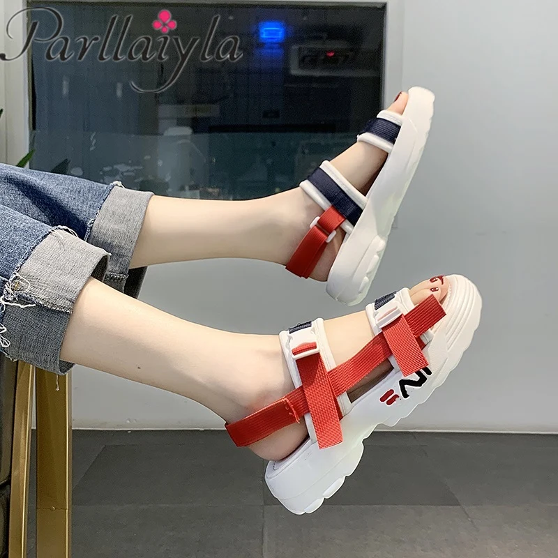 Женские босоножки на платформе сандалии с пряжкой повседневные танкетке 4 см