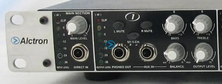 Профессиональный 4 канальный дозатор для наушников Alctron HP400 многофункциональный
