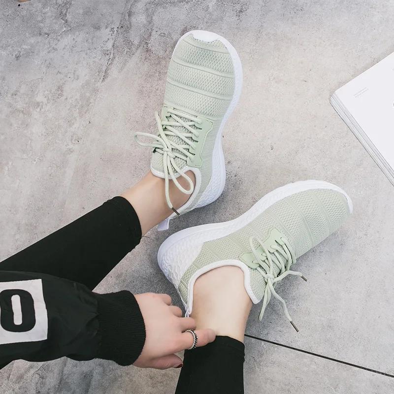 

2020 New Spring Autumn shoes women loafers Lace up casual Shoes mesh breathable Sneakers ultralight flats shoes zapatillas shoes