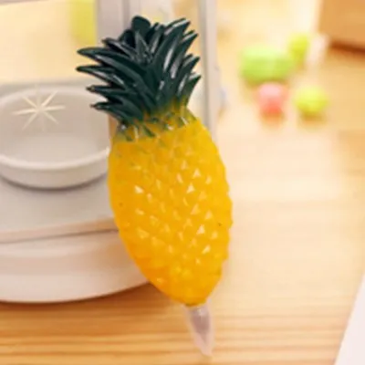 Pineapple 1 шт. Новинка фрукты овощи шариковая ручка в форме цветка ручка яблоко банан МАГНИТ ручка канцелярские принадлежности canetas материал escolar школьные принадлежности - Цвет: Pineapple