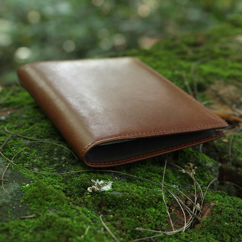 Рисунок 5 - Кожаная обложка для паспорта Hiram Beron для мужчин