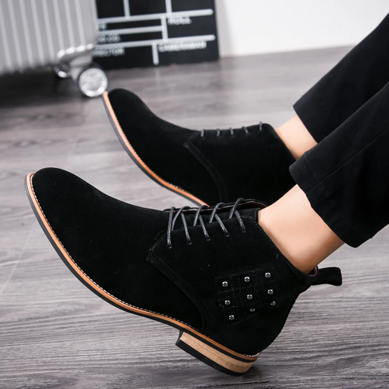 

2017 Autumn Men Ankle Boots High Quality Suede Leather Men Chelsea Boots Rivets Causal Shoes Rubber Boots For Men Dress Shoes
