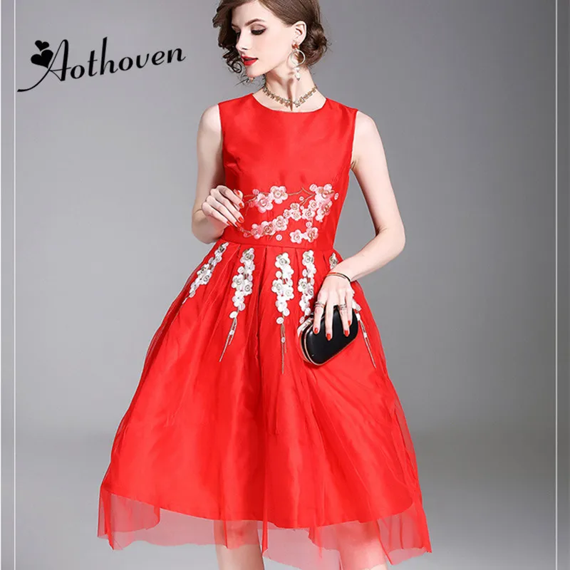 

Summer Plus Size Gauze Embroidery A-line Dress Women Red Blue Tank O-neck Sleeveless Dress Elegant Office Lady Casual Dresses