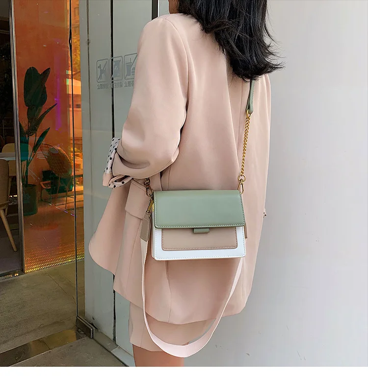 Women's High Quality Leather Messenger Bag Metal Chain Small Square Bag Travel Convenient Handbag Messenger Bag Shoulder Bag