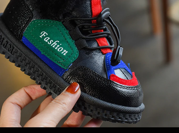 Дети коована с защитой от снега сапоги для девочек shoee Новые осенне-зимние ботинки свободного покроя, утолщенная плисовая ткань; теплые мальчиков обувь из материала на основе хлопка