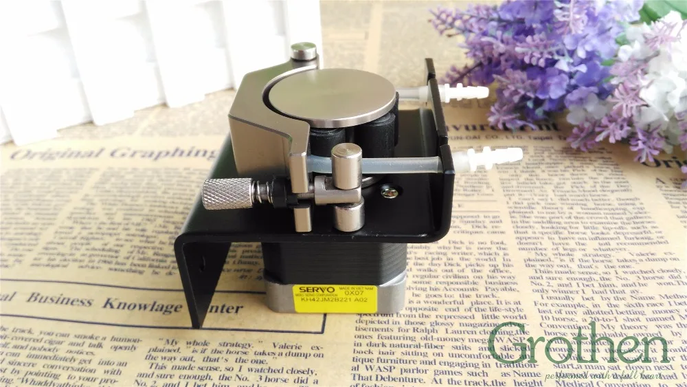 Перистальтический насос с прецизионным перистальтическим насосом дозирующий 12