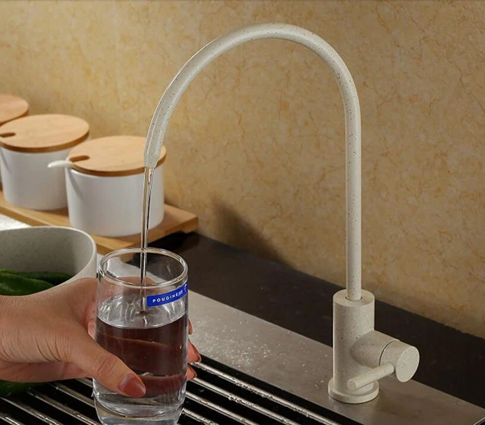 Смеситель для питьевой воды из нержавеющей стали SUS304 кварцевый кран белого цвета