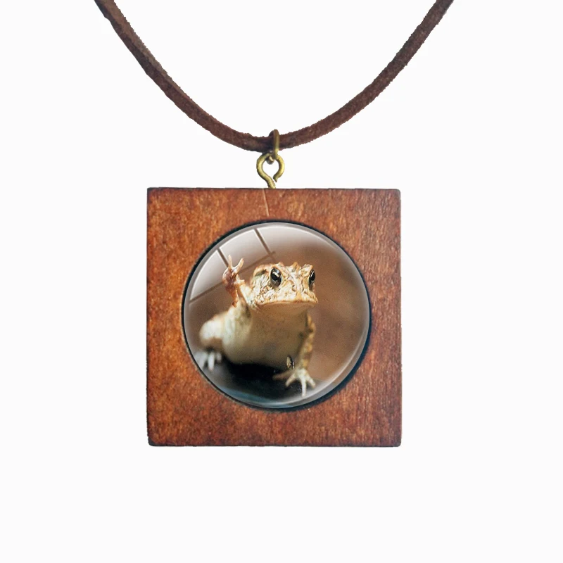 Lol. .. Я жду. Маленькая лягушка стекло кабошон дерево квадратное ожерелье подвеска
