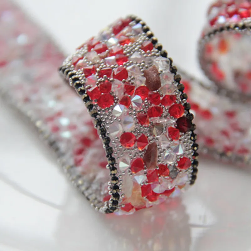 Сказочные бусины с кружевной каймой из искусственного Красного рубина