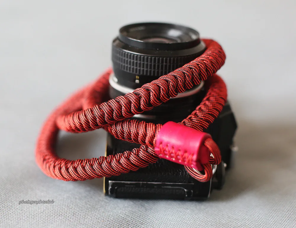 Red and black 12mm Camera neck shoulder strap Hand knit Chinese knot handmade &amp Windmup | Электроника