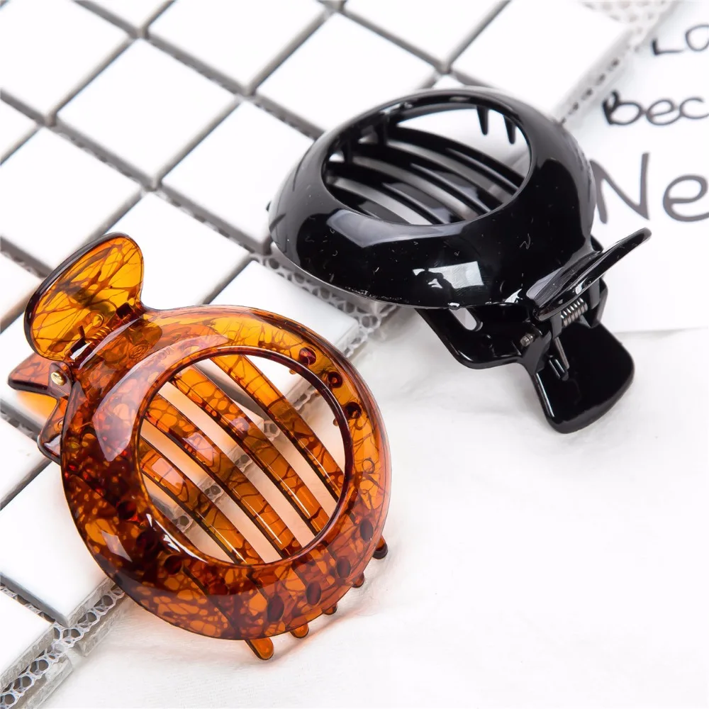 Пластиковые заколки для волос