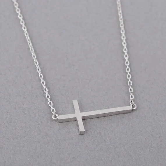Трендовое женское Серебрянное колье чокер покрытый боковым крестом ожерелье с