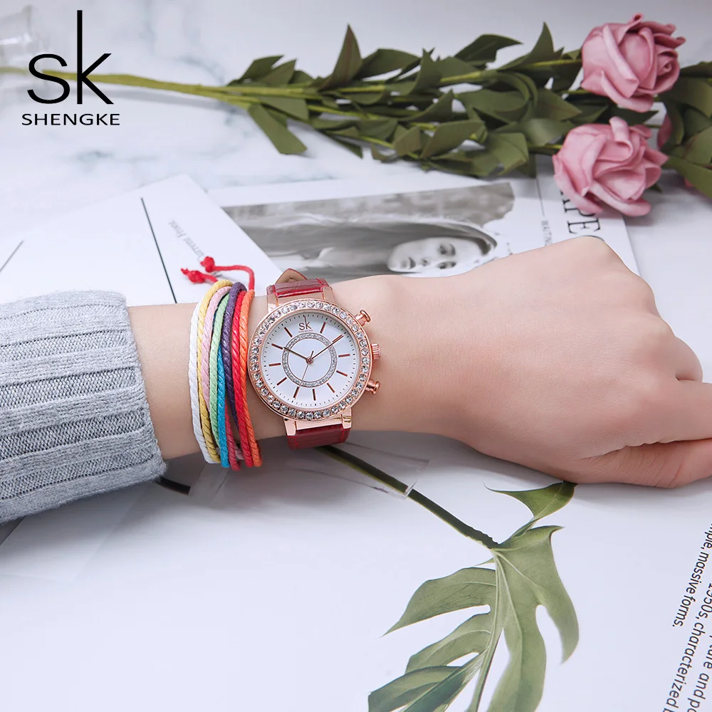 Часы Shengke женские кварцевые с кожаным ремешком со стразами 2021 SK # K0012 | Наручные