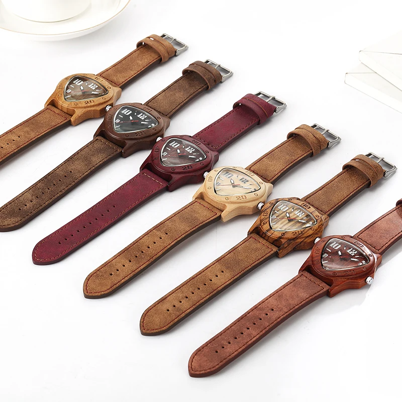 

Unique Design Triangle Wooden Dial Watches Mens Clock Maple Wood Quartz Wooden Men's Watches Luxury Men Famous Brand Wristwatch