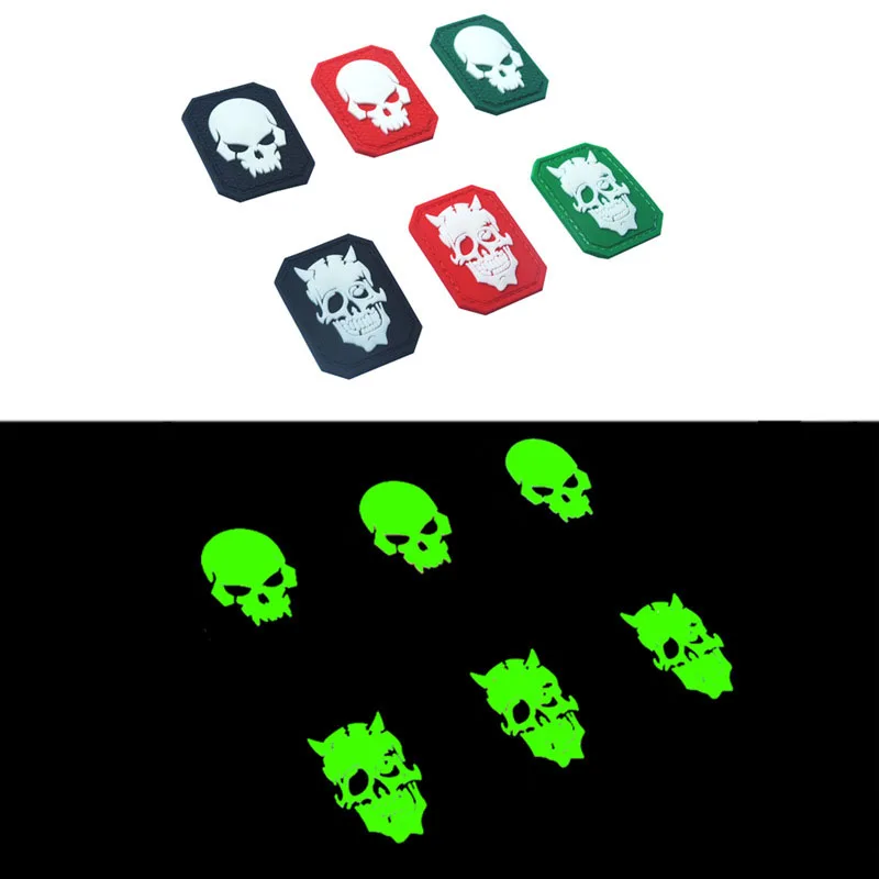 Светится в темноте Череп боевой дух Высококачественная нашивка ПВХ череп
