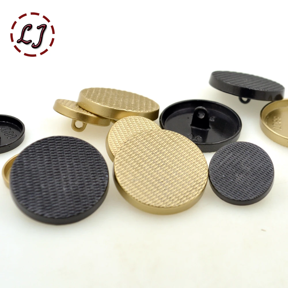 Новое поступление Высококачественная фотография черный золотой 17 мм 25 кнопка