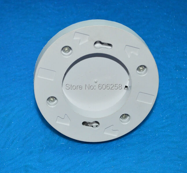 Гнездо преобразователя цоколя E27 в GX53 10 шт. |